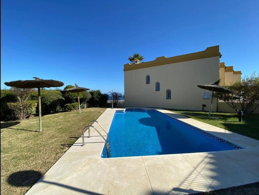 3 Bedroom Home With Amazing Views & Outdoor Spaces Manilva Extérieur photo