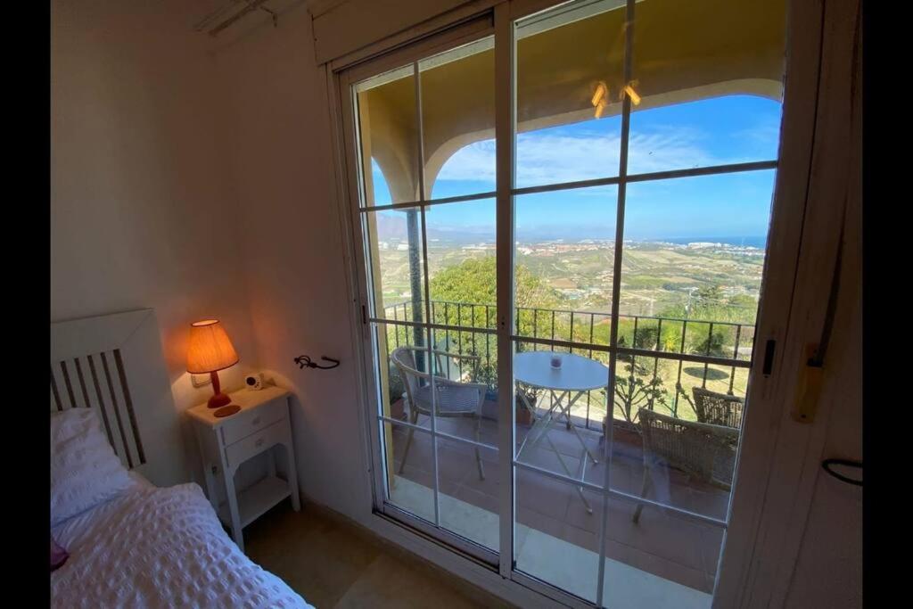 3 Bedroom Home With Amazing Views & Outdoor Spaces Manilva Extérieur photo