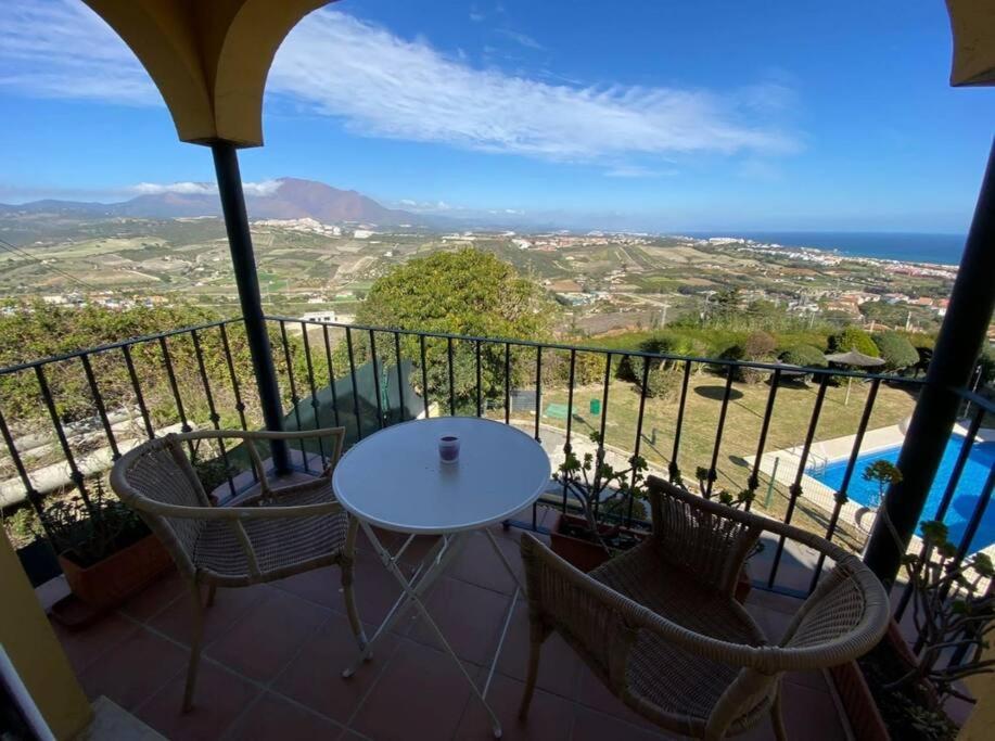 3 Bedroom Home With Amazing Views & Outdoor Spaces Manilva Extérieur photo