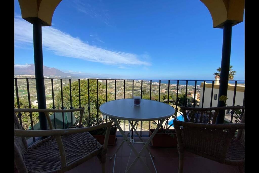 3 Bedroom Home With Amazing Views & Outdoor Spaces Manilva Extérieur photo